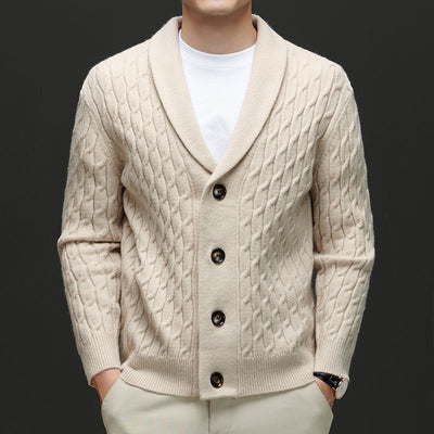 Klassische Herren Strickjacke mit Knopfleiste