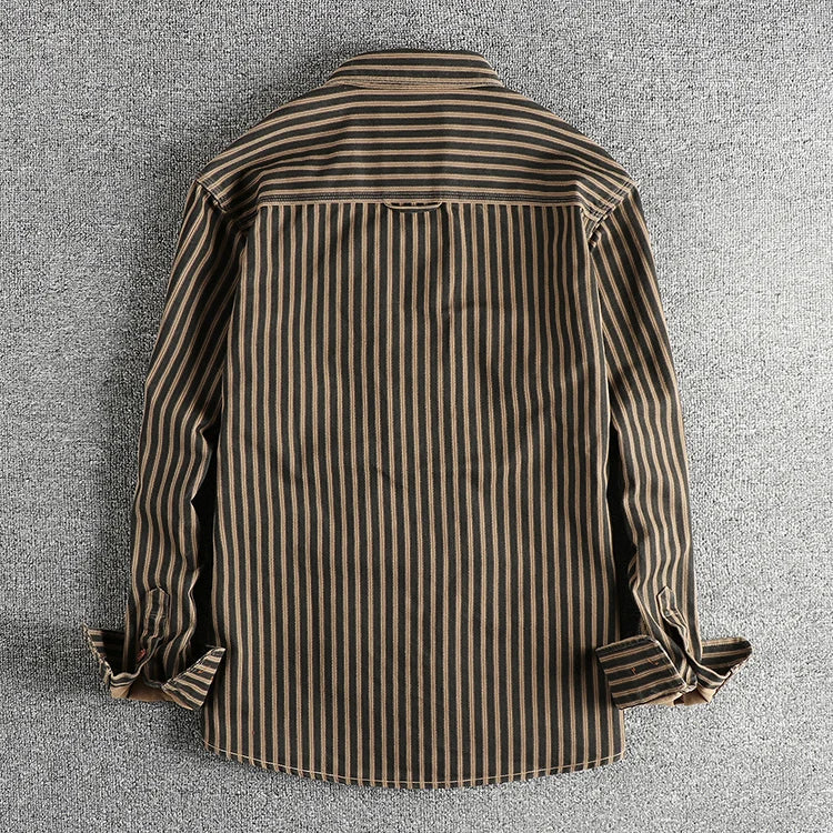 Klassisches Herren Utility Hemd