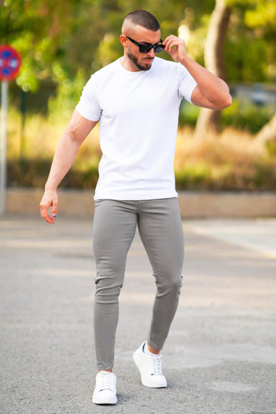 Schmale Hellgraue Herren Jeans