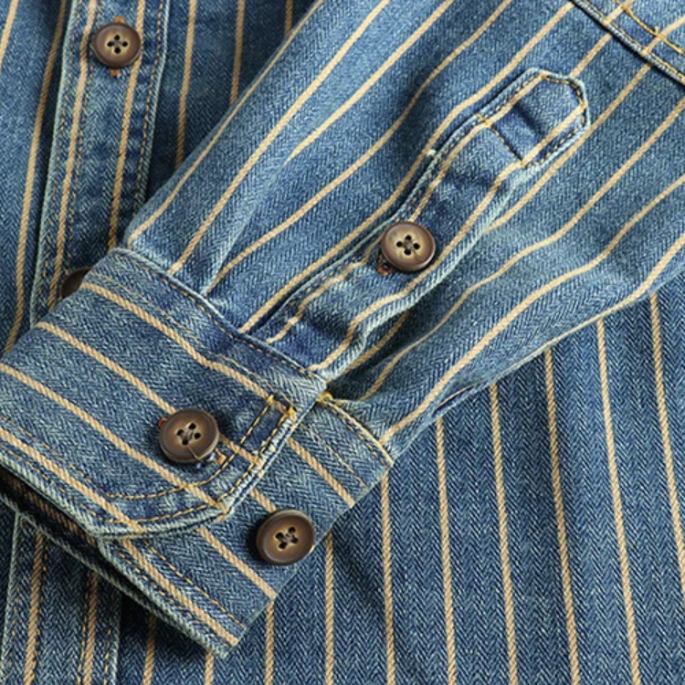 Klassisches Herren Utility-Hemd